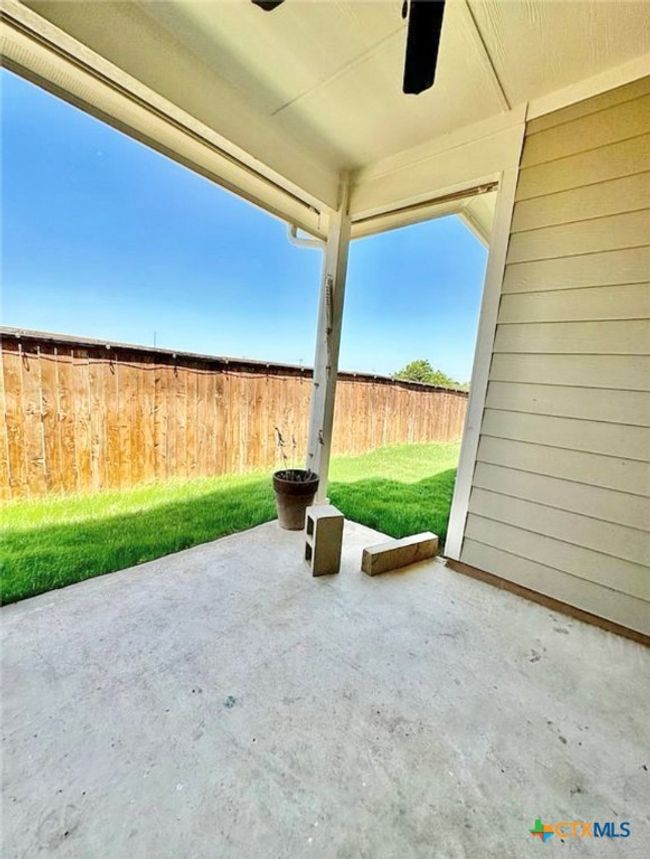 back patio | Image 26