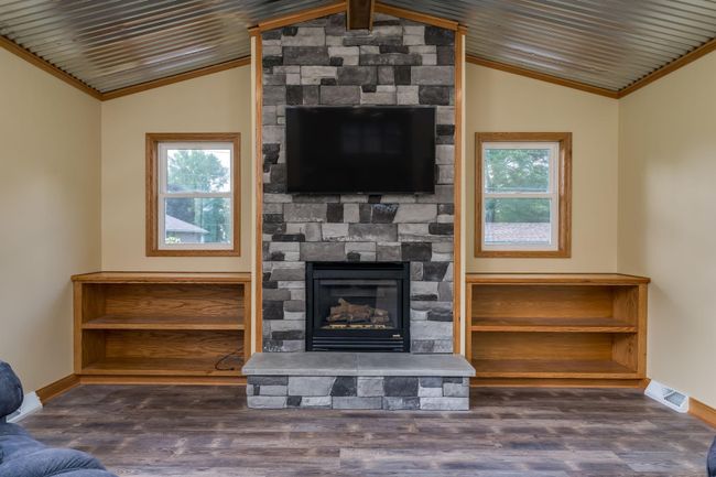 830 Woodland Dr-31.jpg | Image 16