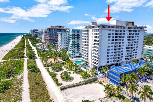 PHH - 9225 Collins Ave, Condo with 3 bedrooms, 3 bathrooms and null parking in Surfside FL | Image 55