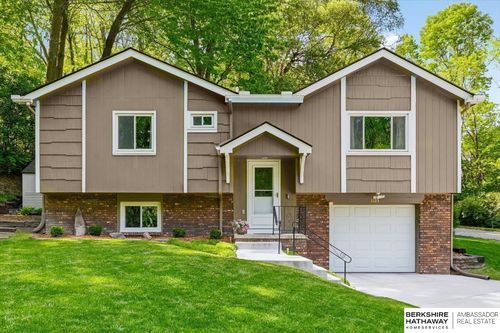 1123 Sandy Ln, Plattsmouth, NE, 68048-1374 | Card Image