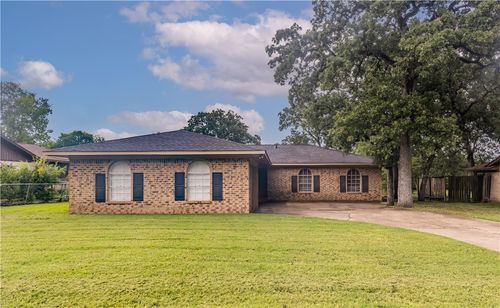 1503 Tara Ct, College Station, TX, 77840-3655 | Card Image