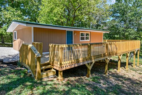 283 Saint Cloud Dr, Cape Fair, MO, 65624-4270 | Card Image