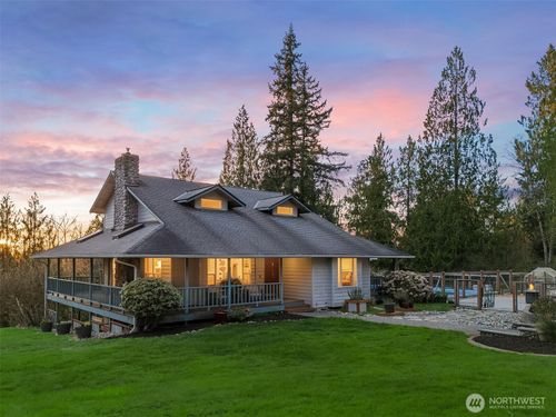 22428 107th Ave Ne, Arlington, WA, 98223-6966 | Card Image