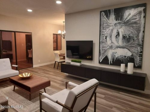 210-5500 N Valley View Road, Tucson, AZ, 85718 | Card Image