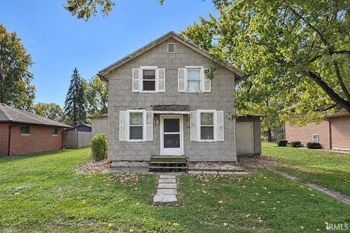 208 Egbert Road, Goshen, IN, 46526-5404 | Card Image