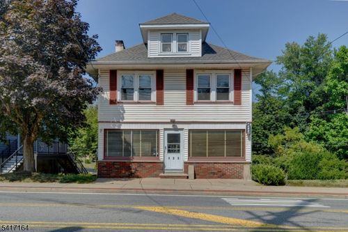 up-120 Newark Pompton Tpke, Pequannock, NJ, 07440-1315 | Card Image