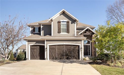 15701 Canterbury St, Overland Park, KS, 66224-5936 | Card Image