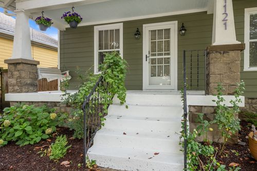 1121 Pennock Ave, Nashville, TN, 37207-5713 | Card Image