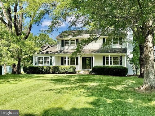 9248 Springs Rd, WARRENTON, VA, 20186-9556 | Card Image