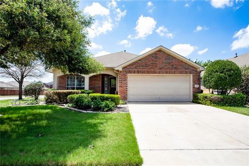 1200 Rainbow Parke Dr, Round Rock, TX, 78665-8021 | Card Image