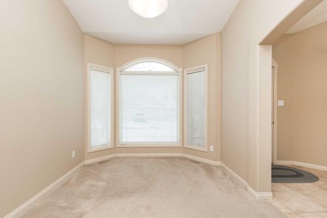13 - 240 Heritage Boulevard W, Home with 3 bedrooms, 2 bathrooms and 2 parking in Lethbridge AB | Image 4