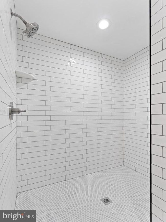6442 Lansdowne Ave, Home with 2 bedrooms, 1 bathrooms and null parking in PHILADELPHIA PA | Image 24