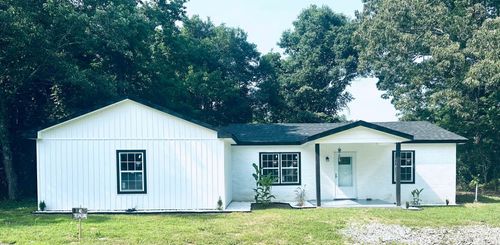 207 Poplar St, Bolivar, TN, 38008-2840 | Card Image