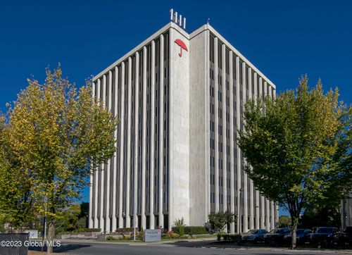 333 Glen St, Glens Falls, NY, 12801-3666 | Card Image