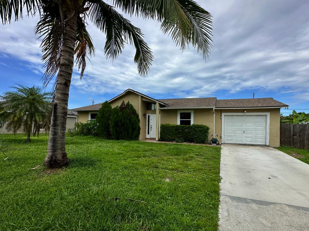Mount Vernon St, Port Saint Lucie, FL 34953