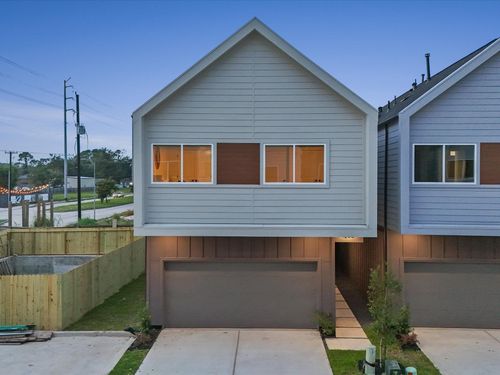 1019 Upside Wheatley Ln, Houston, TX, 77091-1132 | Card Image