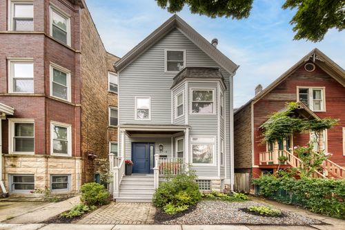 3719 N Janssen Ave, Chicago, IL, 60613-3701 | Card Image