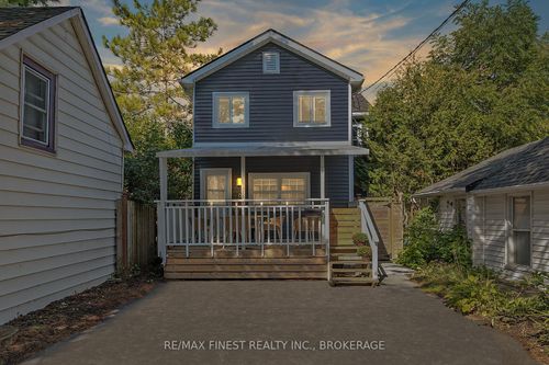 6 Redan St, Kingston, ON, K7K3N2 | Card Image