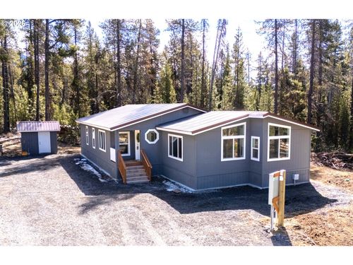 17717 Highway 58, Crescent Lake, OR, 97733-7092 | Card Image