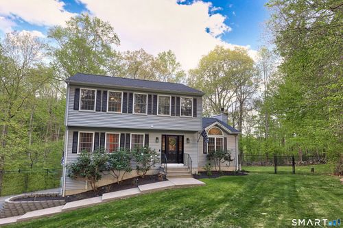 164 Kingswood Dr, Naugatuck, CT, 06770-4847 | Card Image