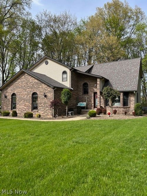 4505 Quaker Court, Canfield, OH, 44406 | Card Image