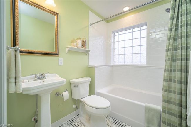 1104 Pamlico Dr, House other with 3 bedrooms, 2 bathrooms and null parking in Greensboro NC | Image 27