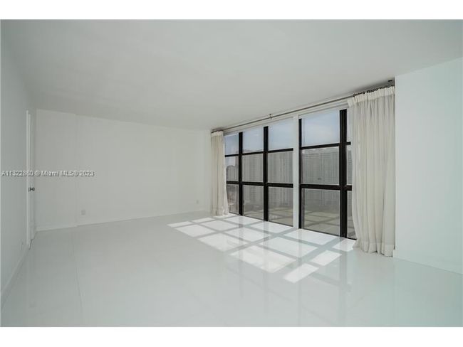 APT-2306 - 18181 Ne 31 St Ct, Condo with 2 bedrooms, 2 bathrooms and null parking in Aventura FL | Image 15