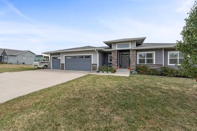 11253 Ne 72nd Street, Home with 5 bedrooms, 2 bathrooms and null parking in Bondurant IA | Image 2