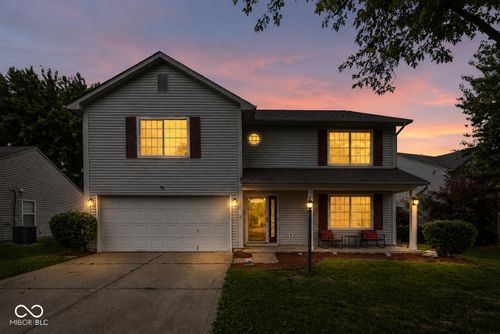 4620 Driftwood Ln, Greenwood, IN, 46143-8167 | Card Image