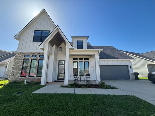 608 Perfect Pl, Bossier City, LA, 71111-6427 | Card Image