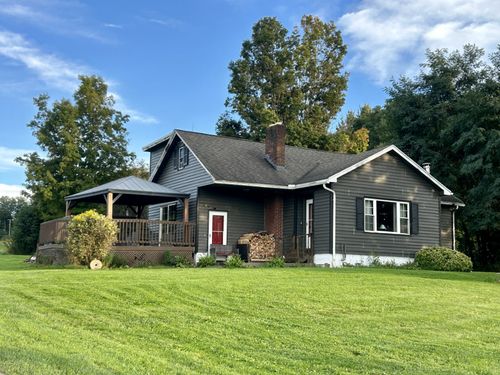 11123 West Rd, Albion, PA, 16401-9419 | Card Image