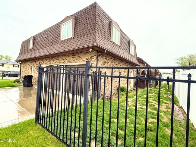 116 23 Rd St E, House other with 4 bedrooms, 3 bathrooms and null parking in Williston ND | Image 72