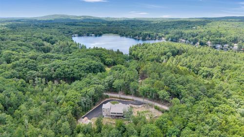 67 Cooper Rd, Barrington, NH, 03825-4301 | Card Image