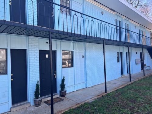 1905 Jefferson Ave, Memphis, TN, 38104-2615 | Card Image