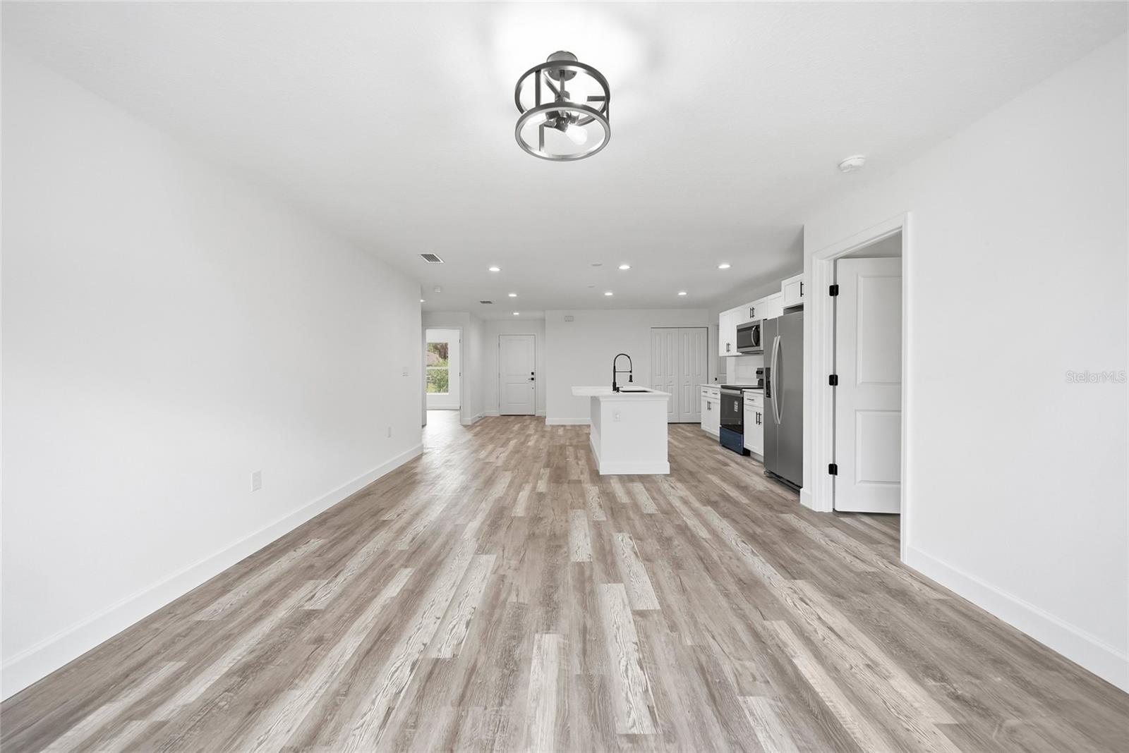 Residential Lease in PORT CHARLOTTE 5