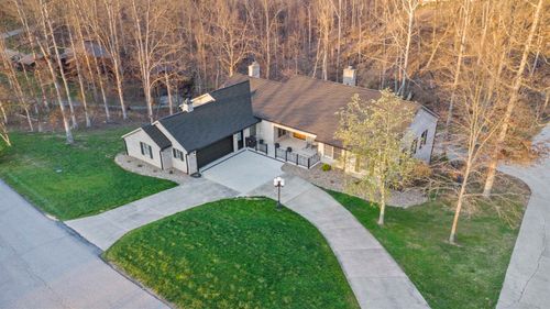 4719 Southern Hills Dr, Ashland, KY, 41102-8290 | Card Image