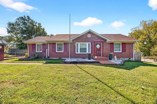 510 Needmore Rd, Clarksville, TN, 37040-5946 | Card Image