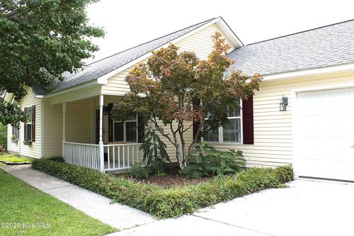 209 Quarterhorse Ln, Jacksonville, NC, 28546-9799 | Card Image