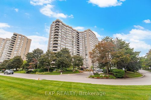 410-7440 Bathurst St, Thornhill, ON, L4J7K8 | Card Image