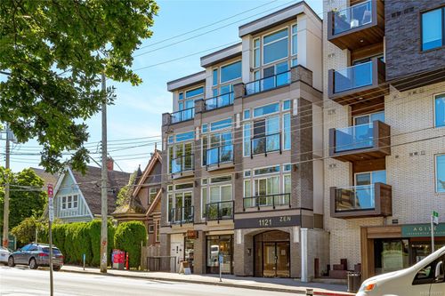 305-1121 Fort St, Victoria, BC, V8V3K9 | Card Image