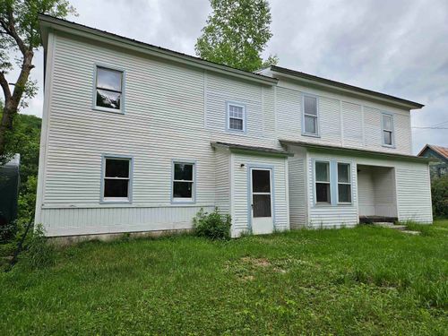49 Winter St, Hardwick, VT, 05843-7004 | Card Image