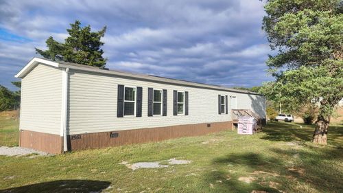 1561 Airport Rd, Moneta, VA, 24121-3550 | Card Image