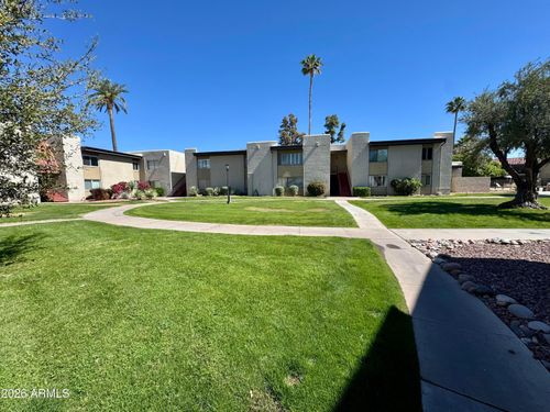unit-18-4201 E Camelback Rd, Phoenix, AZ, 85018-2743 | Card Image