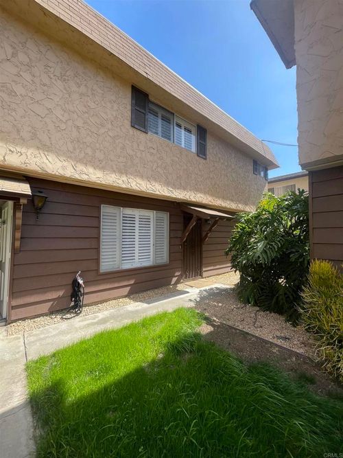 b-270 H Street, Chula Vista, CA, 91910 | Card Image