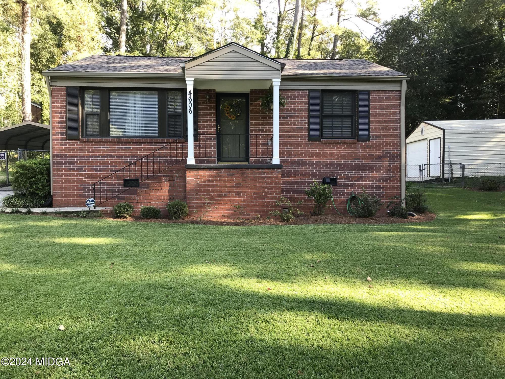Lakewood Ave, Macon, GA 31210