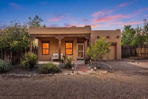 3702 Valmora Rd, Santa Fe, NM, 87505-4554 | Card Image