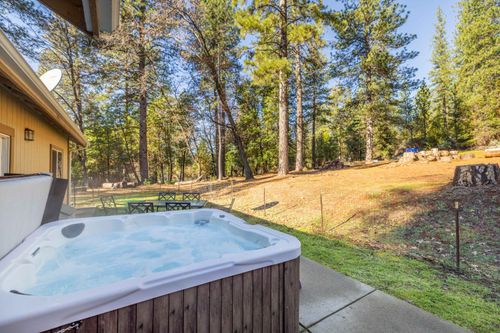 6843 Log Cabin Ln, Placerville, CA, 95667-9032 | Card Image