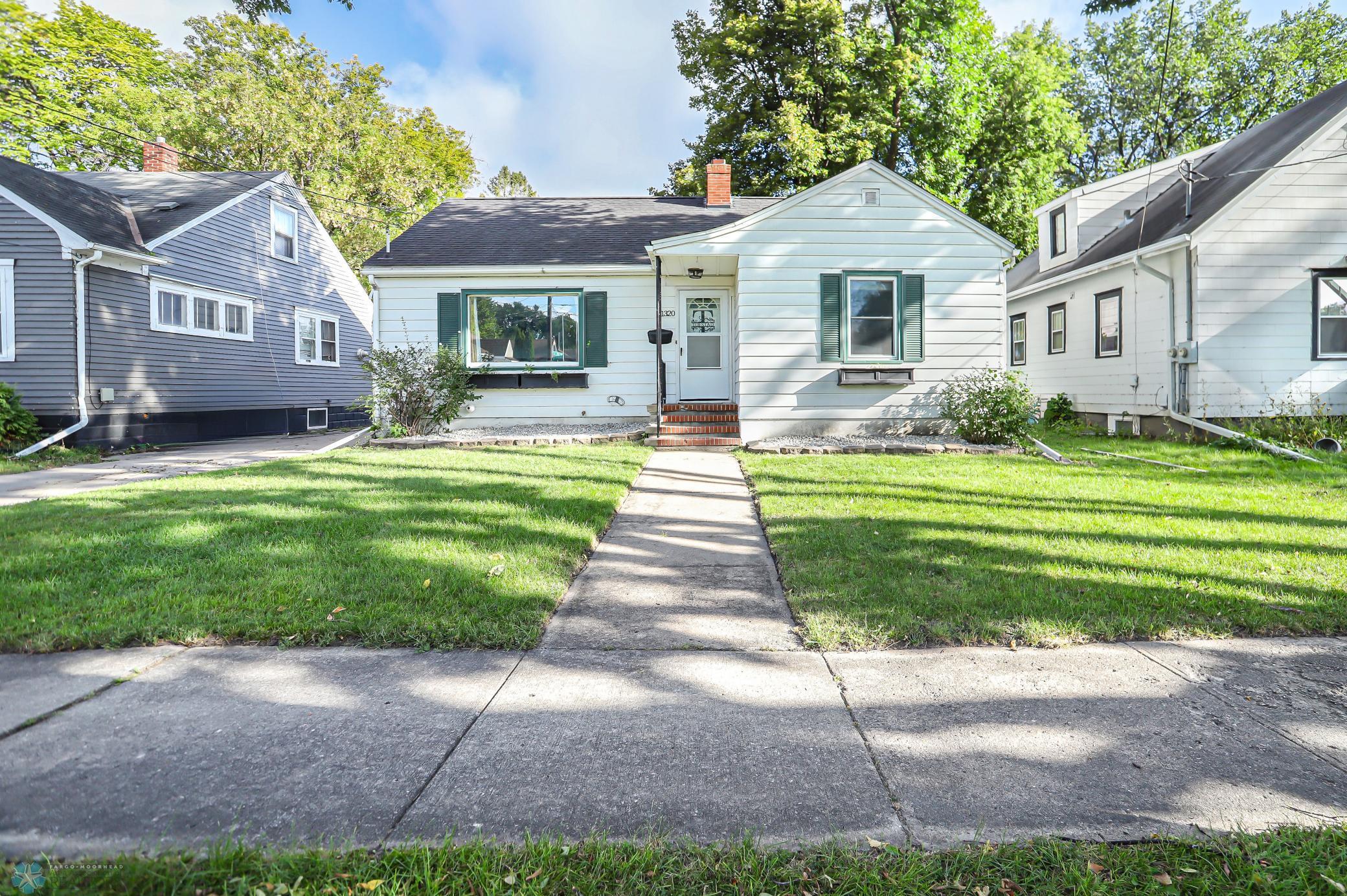 3rd Ave, Moorhead, MN 56560
