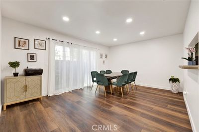 1 - Piedmont Avenue, Townhouse with 3 bedrooms, 2 bathrooms and 2 parking in Montrose CA | Image 3