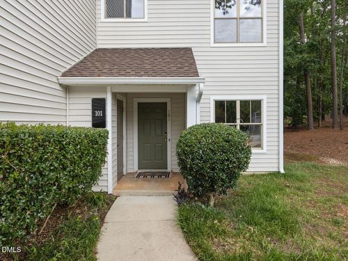 101-6010 Winterpointe Ln, Raleigh, NC, 27606-5009 | Card Image